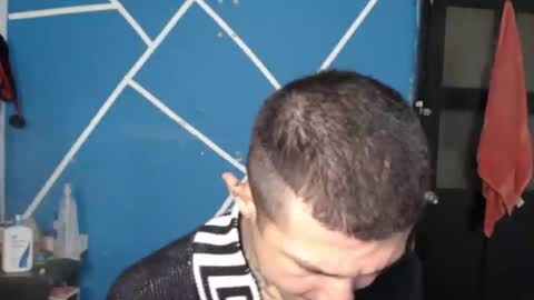 damiansexyboy69 online show from January 19, 1:37 am