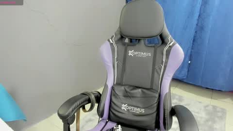 damien_444 online show from November 8, 4:59 am