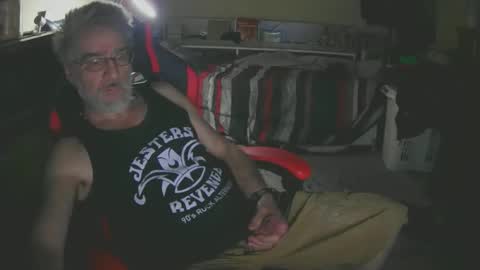 dan137111 online show from April 5, 11:40 am