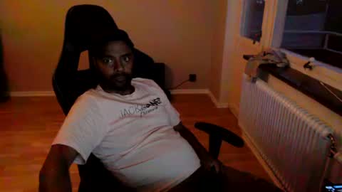 dan_the_man43 online show from June 27, 1:33 am