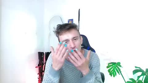 Dan and Noah online show from September 25, 4:36 pm