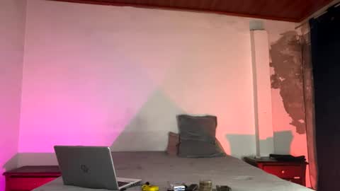 Dan and Noah online show from July 9, 12:36 am