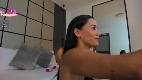 D A N A  online show from October 28, 7:26 pm