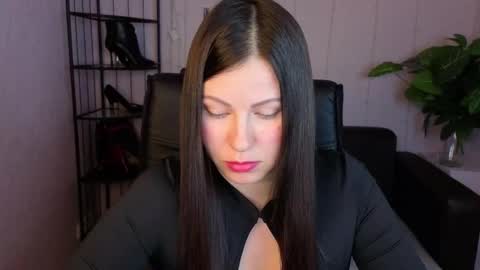 Dana Dom online show from March 9, 4:17 am