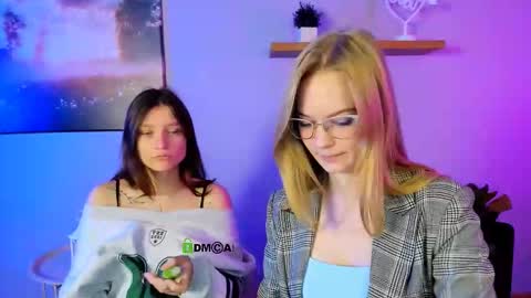 dana_sweet__ online show from October 11, 9:58 am