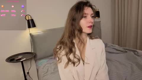 danaaddams online show from November 12, 8:33 pm