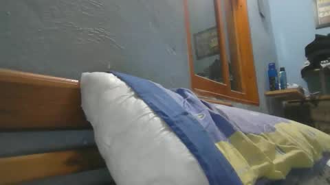 dani3l9905 online show from November 8, 3:59 pm