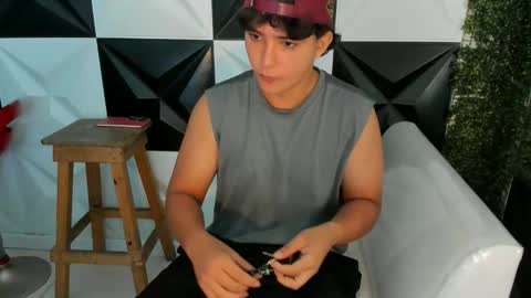 dani_cumboy online show from November 8, 1:36 pm