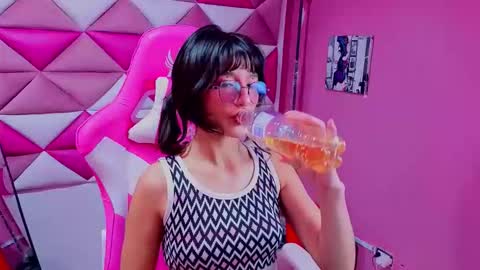 dani_dream online show from October 4, 2:04 pm