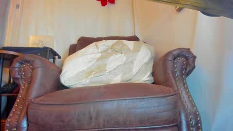 danidollxxx online show from February 25, 5:33 am