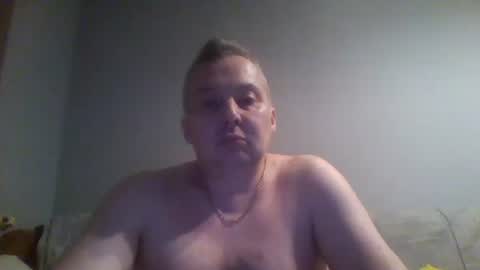 Snapshot of daniel0028 chatting on January 19, 2:47 am dan online show from January 19, 2:47 am