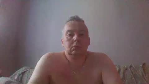 Snapshot of daniel0028 chatting on September 20, 11:57 am dan online show from September 20, 11:57 am