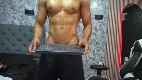 daniel_leconte online show from October 30, 7:42 am