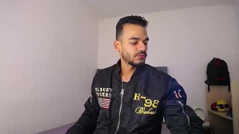 Daniel Sherlock online show from December 2, 1:09 pm