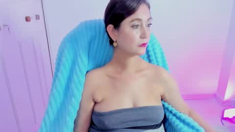 Daniela online show from November 14, 5:09 am