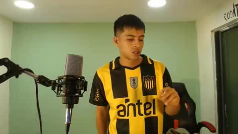 danielitopapii online show from November 21, 2:42 am