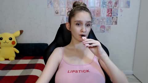 Daniella Martin online show from November 14, 10:39 am