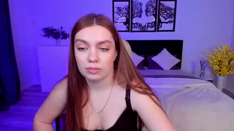 Snapshot of daniellasweet20 chatting on February 9, 4:07 pm Daniella online show from February 9, 4:07 pm