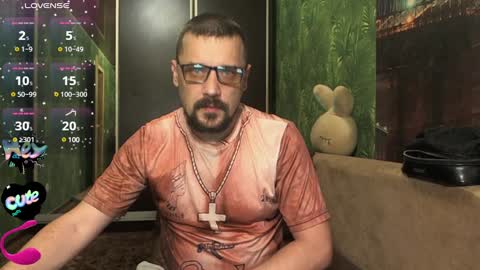 DanieloCool online show from December 23, 6:15 pm