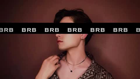 danieltuckerr online show from November 19, 11:36 pm