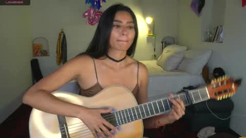 danalle .. online show from October 15, 9:48 pm