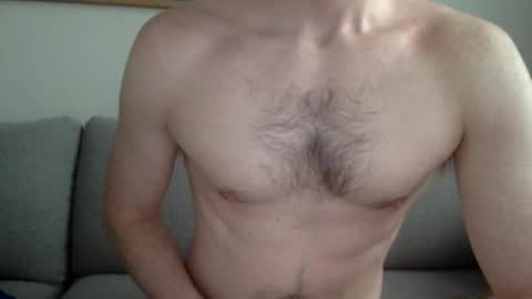 Buzzy online show from March 3, 6:42 am