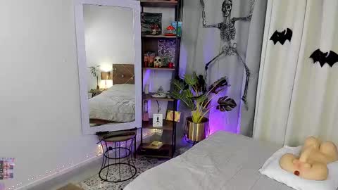 Dannacastle online show from October 26, 5:19 am