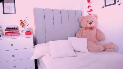 Insta DannaBlueX  online show from October 30, 5:35 pm