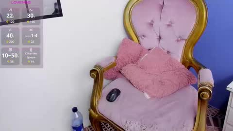 Snapshot of dannamishellx_ chatting on October 8, 6:03 pm Danna online show from October 8, 6:03 pm