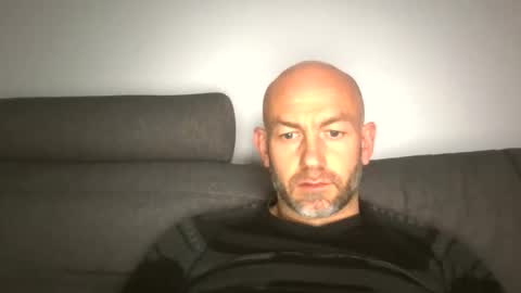 danny81boy online show from October 10, 9:48 am