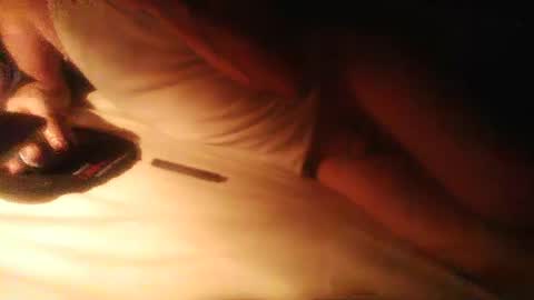 Snapshot of dannyb618 chatting on February 21, 4:29 am Danielle online show from February 21, 4:29 am