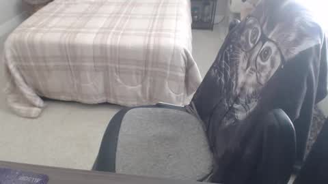 Danny bear online show from March 9, 11:14 pm