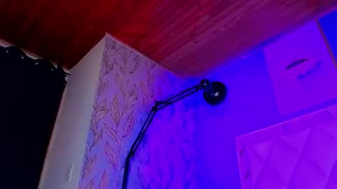 Danny online show from April 13, 8:24 pm