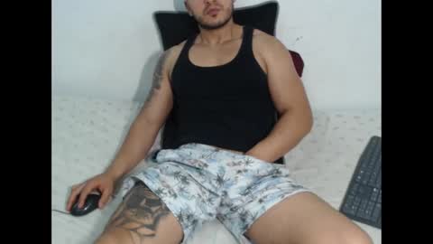 Snapshot of dantebrown1 chatting on March 7, 3:29 am dantebrown1 online show from March 7, 3:29 am