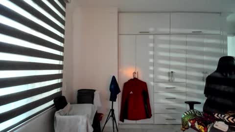 X Dante7373574 online show from March 16, 11:09 pm