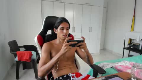 X Dante7373574 online show from November 25, 9:57 pm