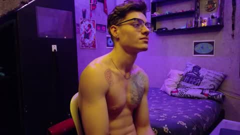 dany_kyng online show from March 6, 2:32 am