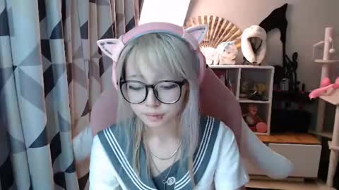 danyelleeyermann online show from July 19, 2:08 pm