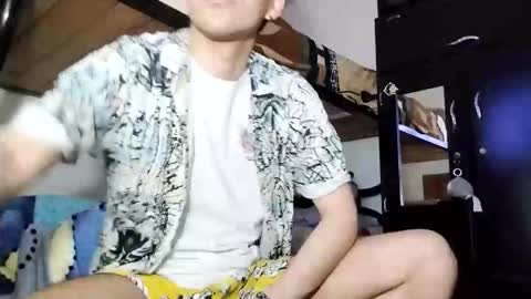 Daniel online show from April 8, 10:02 pm