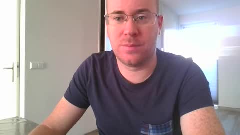 Snapshot of danzel87 chatting on September 15, 7:54 am Danny online show from September 15, 7:54 am