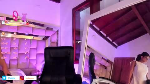 Daphne online show from September 9, 1:33 pm