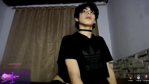 MAX online show from November 15, 1:40 am