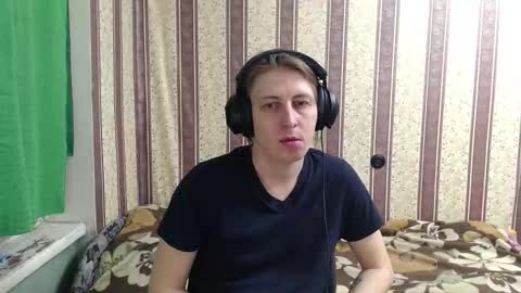 darienlarge online show from October 22, 6:20 pm