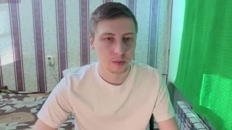 darienlarge online show from February 23, 12:07 pm