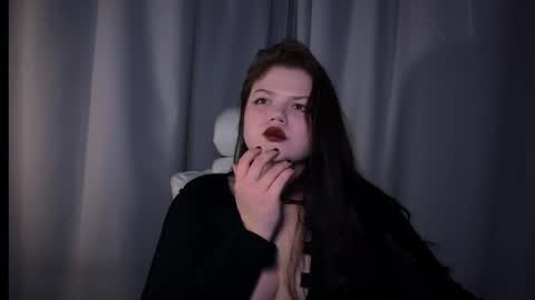 darina_wilsons online show from March 8, 2:15 am