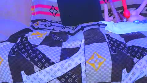 berry online show from March 19, 9:53 pm