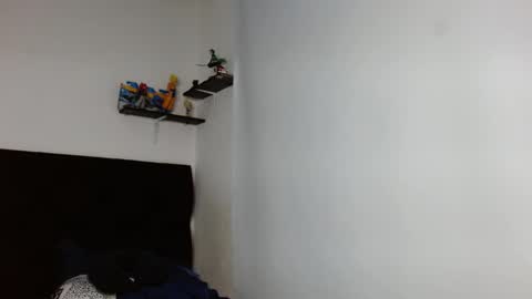 Darius Phoenix  online show from February 2, 3:26 am