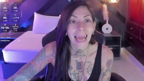 M I K A E L A online show from February 12, 7:28 pm