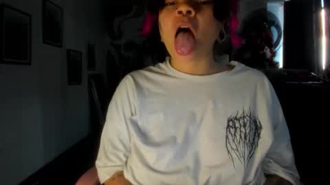 miau online show from November 30, 5:09 pm