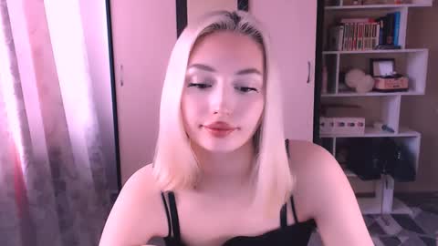 Lana Jack and Tom online show from March 7, 3:08 am